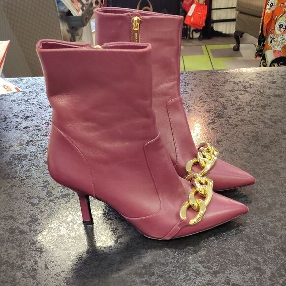 Michael Kors Pink and Gold Heeled Boots with Chain Detail - Picture 1 of 7